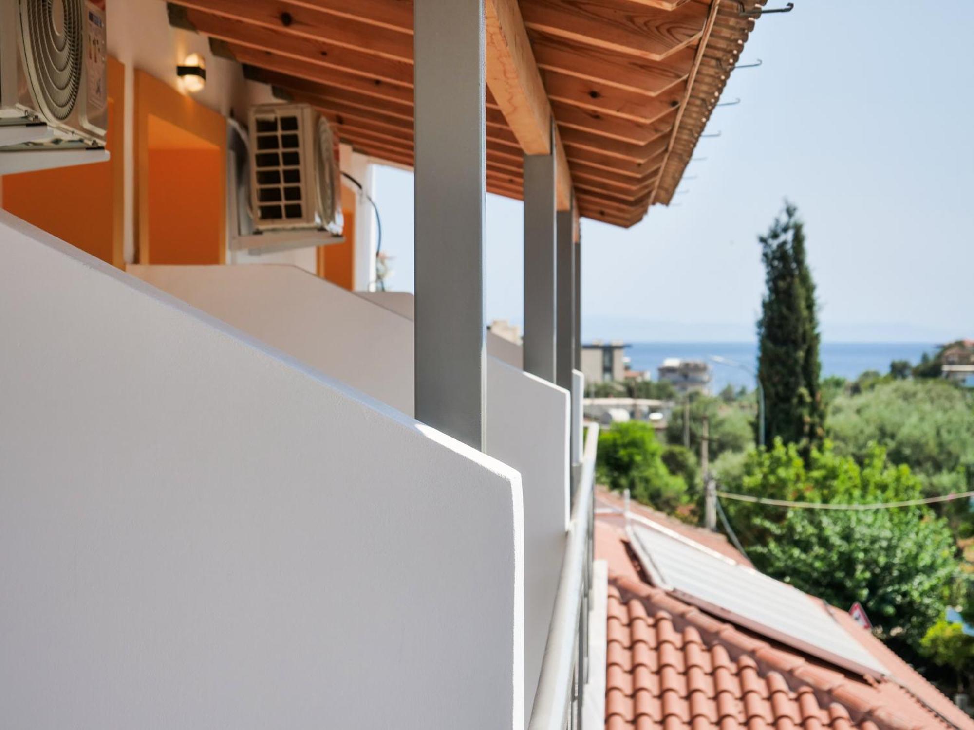 Aparthotel Orchard Retreat Himarë Exterior foto